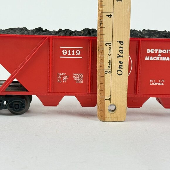 Lionel O Scale 6-9119 Detroit & Mackinaw Hopper Car W/Coal Load Model Train - Picture 9 of 9